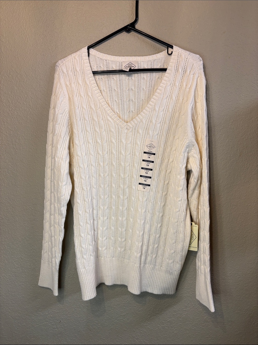 New St. John’s Bay Sweater Ivory Cable Knit V-Neck Preppy Casual Women’s 1X
